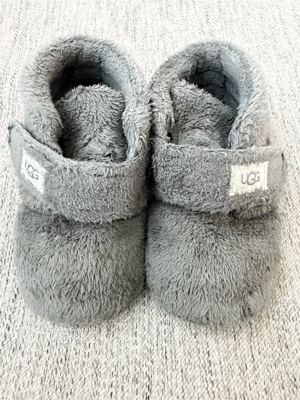UGG Kids Gray Fuzzy Grip Sole Slippers